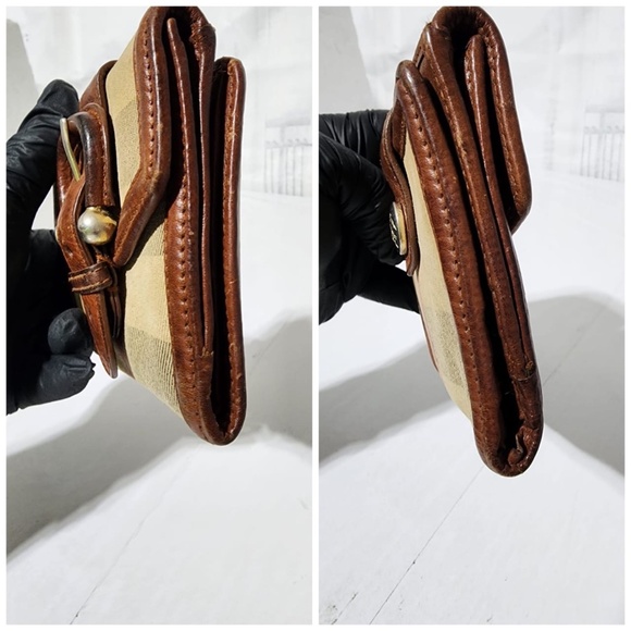 Authentic BURBERRY Vintage Canvas House Check Buckle Wallet Brown/Beige - Picture 7 of 12
